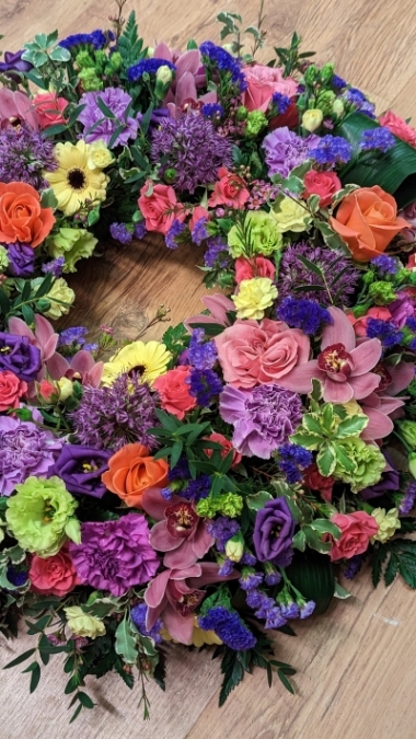Oversized Florist Choice Wreath